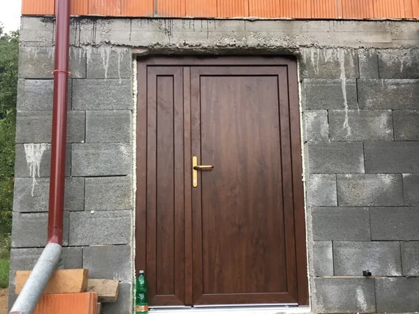 Priečkové plastové dvere – RD Zlatník