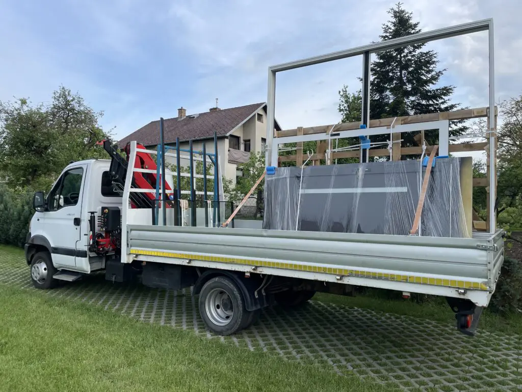 Fenweb technika – hydraulická ruka